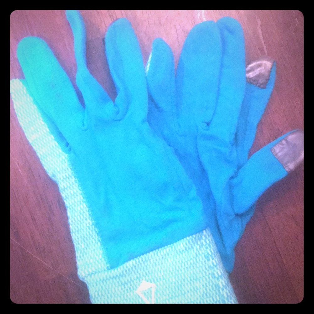 Gloves
